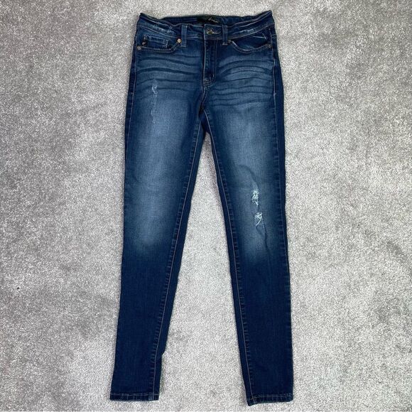 KanCan Jeans Womens 26 Blue Skinny Mid-Rise Dark Denim Stretch Preppy Distressed - Picture 1 of 13